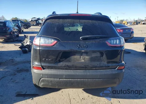 2021 Jeep Cherokee Latitude Plus z USA, uszkodzony, nr VIN 1C4PJMLB7MD107982